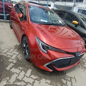 Toyota Corolla Hatchback 2019 Orange