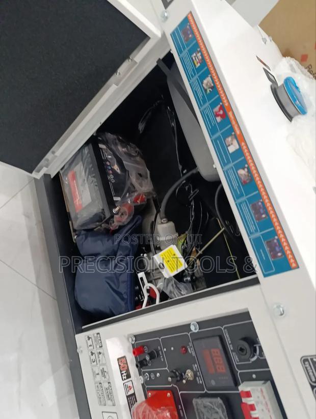Double Piston 20kva Diesel Silent Generator 3 Phase With Ats - thumbnail 2