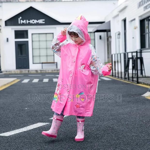 Cartoon Themed Inflatable Brim Cartoon Themed Rain Coart