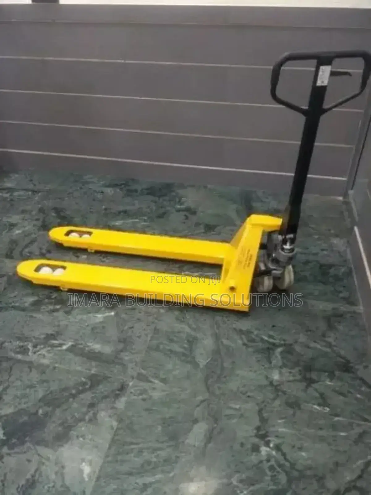 3 Tons Pallet Truck – Heavy-Duty Manual Handling Solution