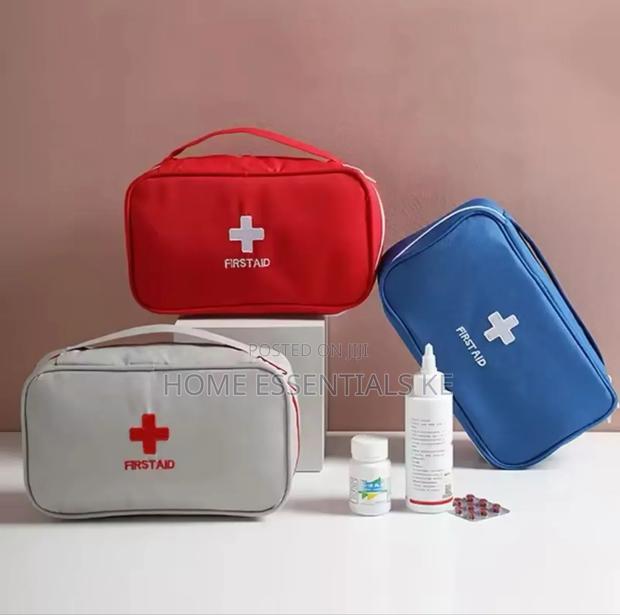 New First Aid Kit Emergency Medical First Aid Kit Bag - thumbnail 4