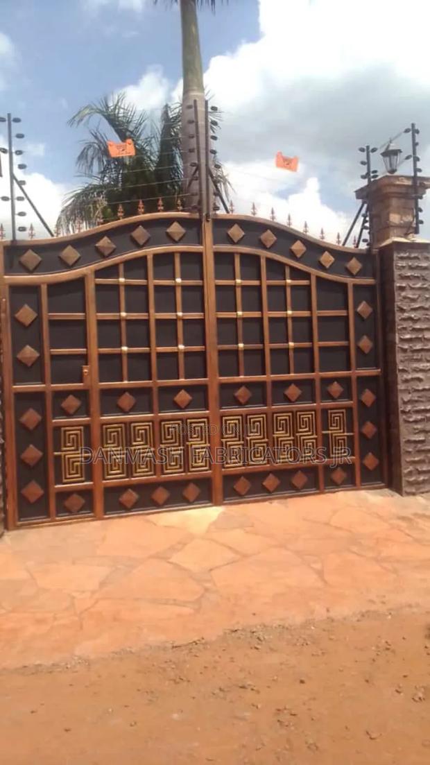 Strong Modern Metallic Gate for Sale - main view