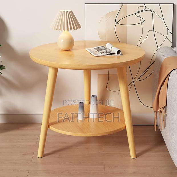 Round Medium Side Table/Coffee Table - main view