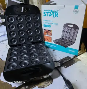 Star 12 PCS Donnut Maker