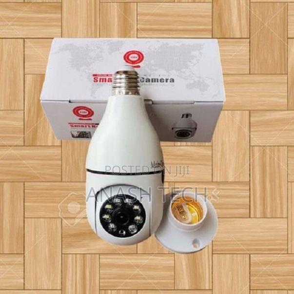 Night Vision 24/7 Monitoring Wifi Bulb Camera