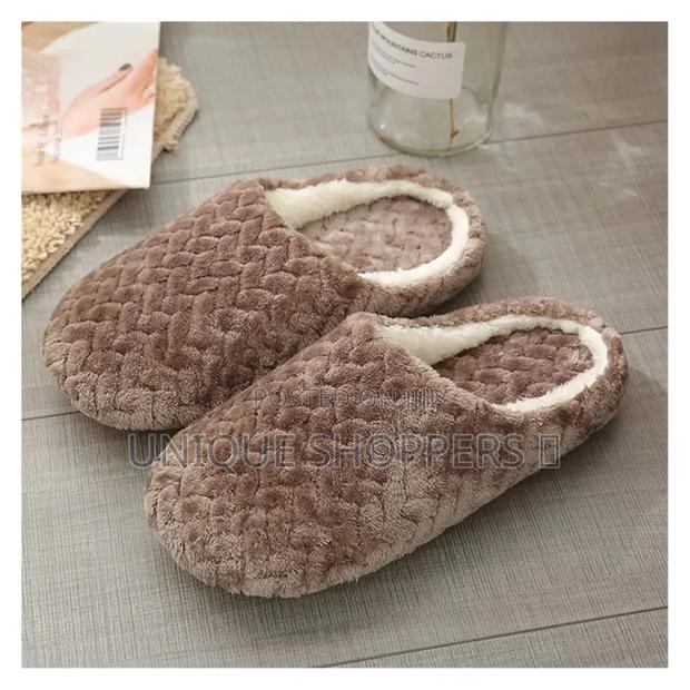 Warm and Comfy Indoor Shoes - thumbnail 2