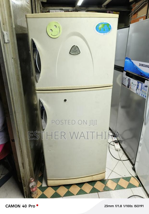 Sanyo 350 Litres Fridge - thumbnail 3