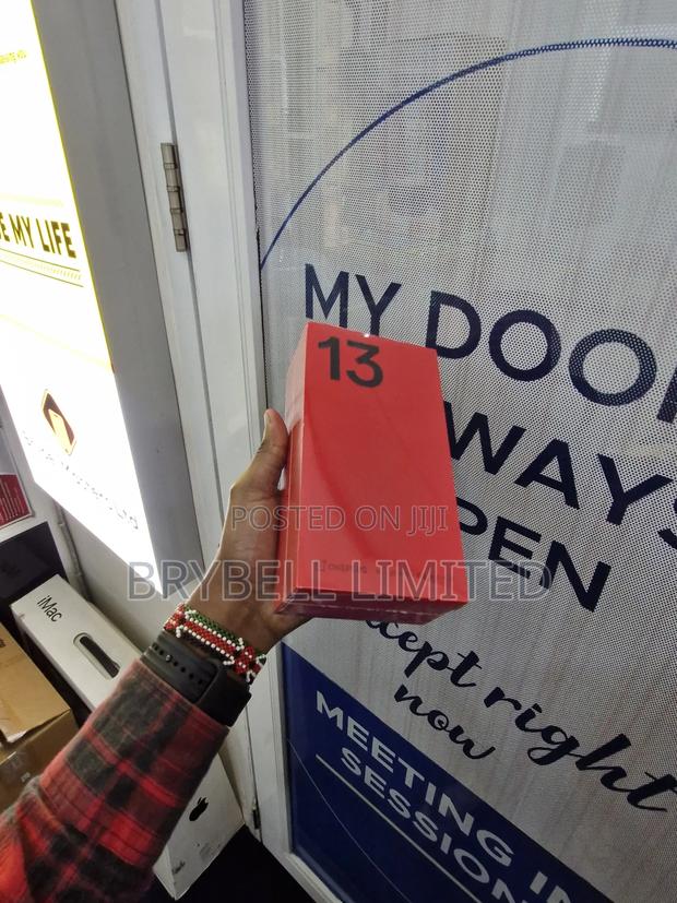 New OnePlus 13 512 GB Black - main view