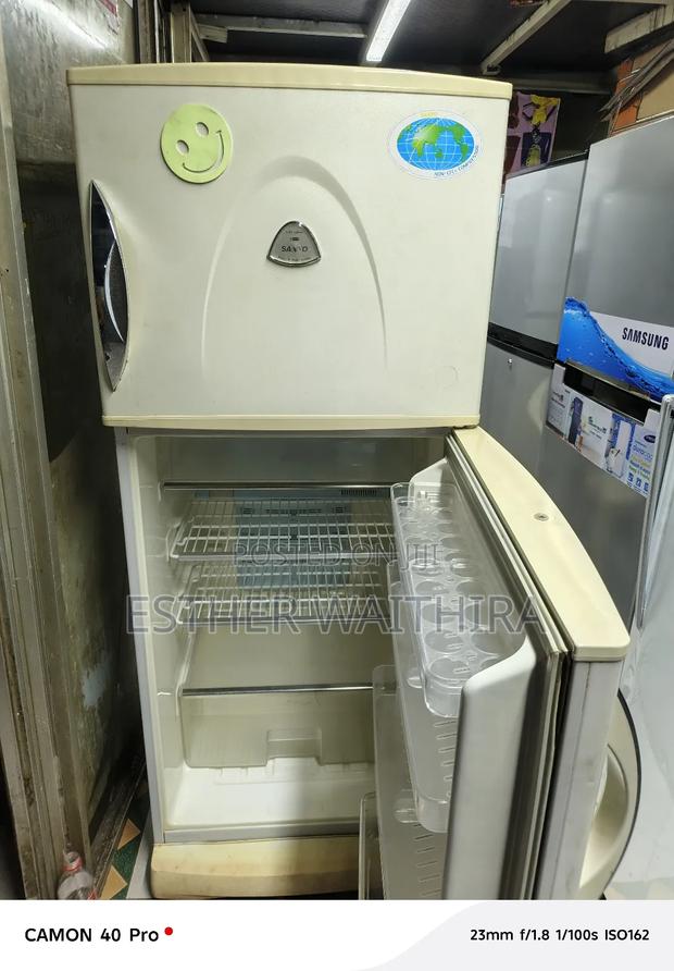 Sanyo 350 Litres Fridge - thumbnail 4