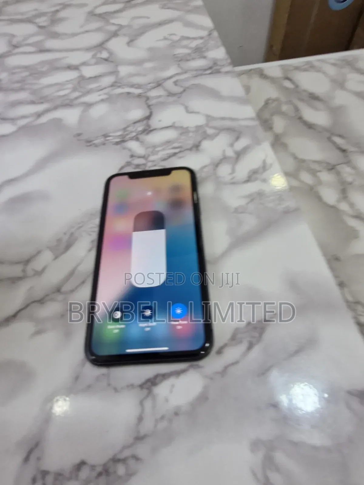 Apple iPhone 11 64 GB Black