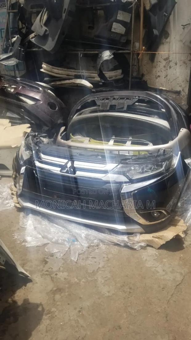 Mitsubishi Outlander Nose Cut