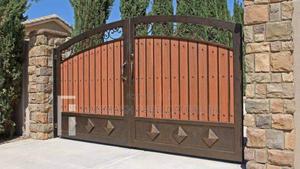 Modern Wooden and Metal Gate for Sale - thumbnail 2