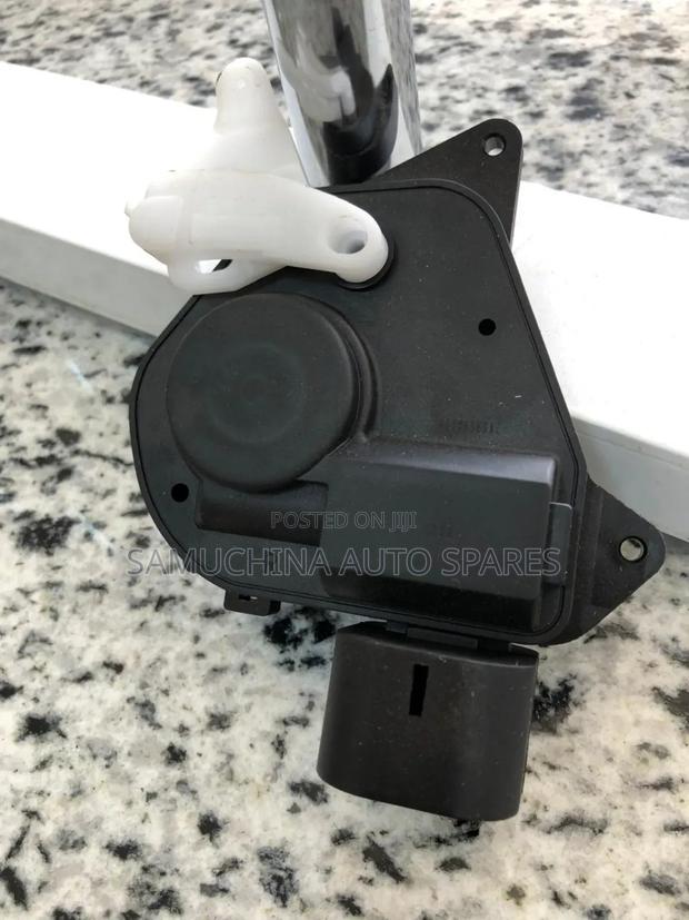 Door Lock Actuator Ra4, Nze, Ipsum
