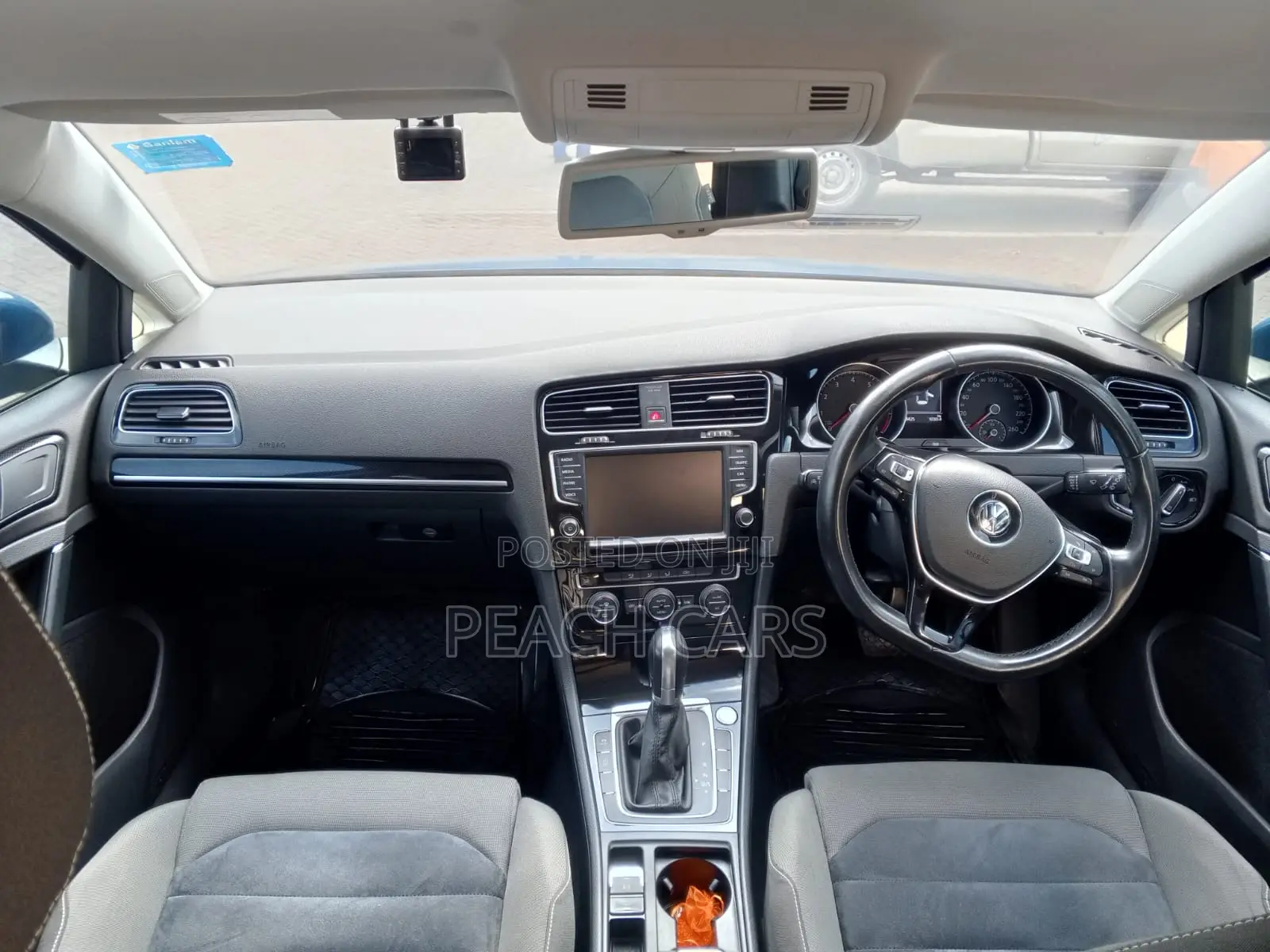 Volkswagen Golf TDI S 4dr Hatchback (2.0L 4cyl Turbodiesel 6AM) 2015