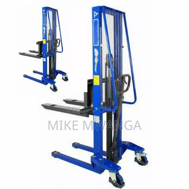 Blue Manual Stacket