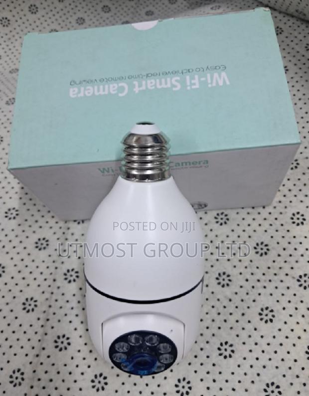 Security Camera Wifi Outdoor,1080p Smart 360 Degree Screw in Light