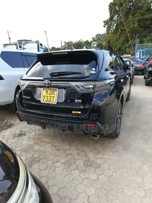 Toyota Harrier 2.0 Turbo 2018 Black