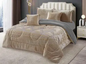 6 Pieces Warm ,High Quality Duvet Set (6*7)