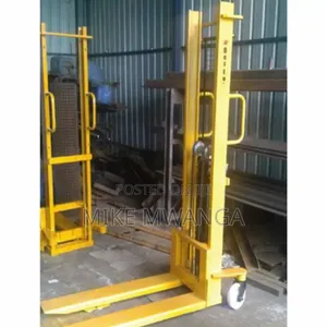Warehouse Manual Stacker