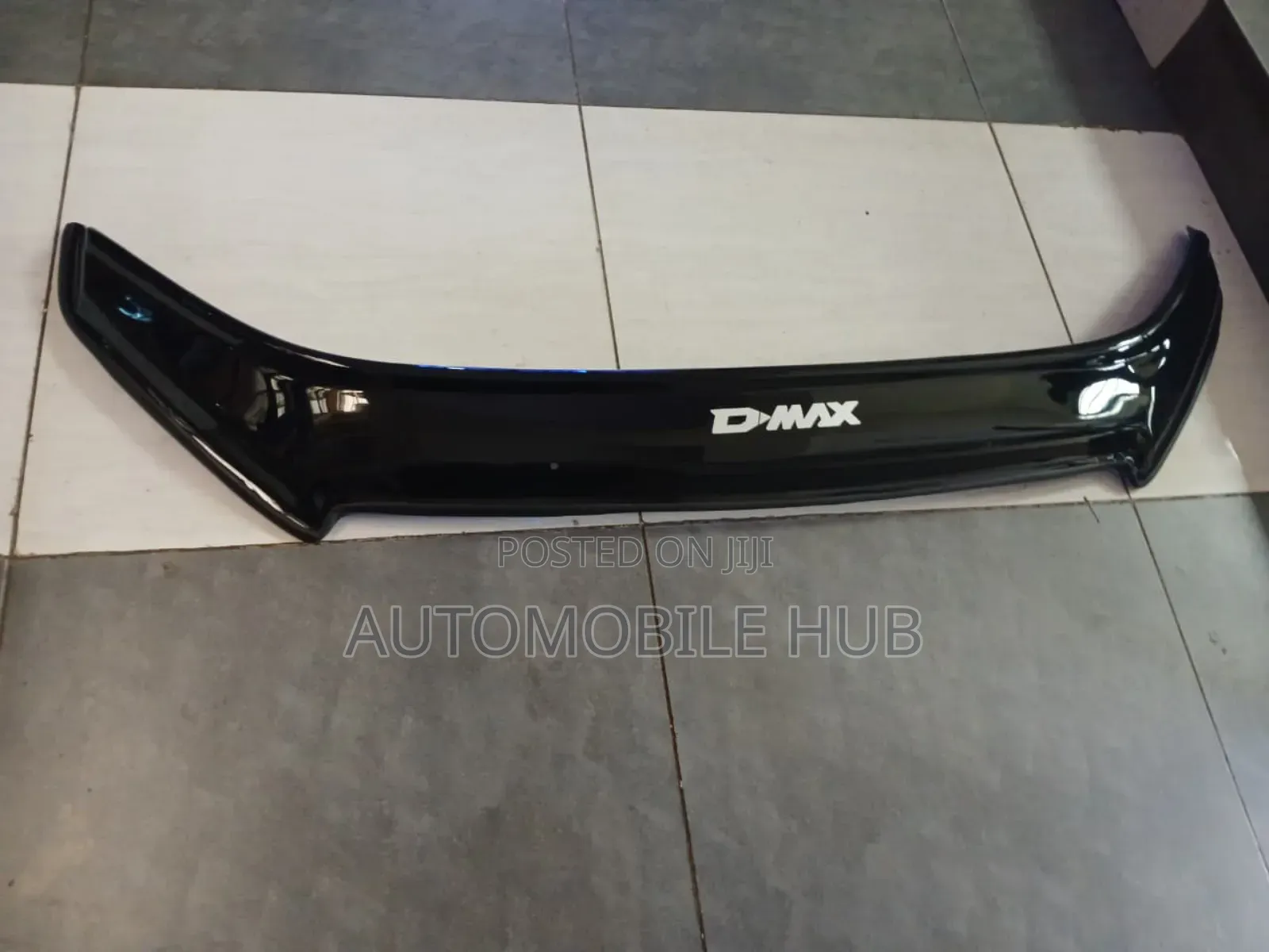 Isuzu Dmax Bonnet Mate