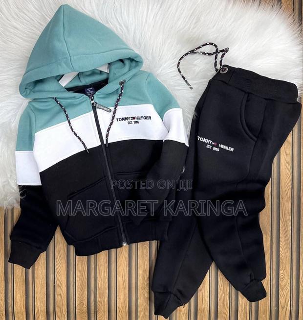 Warm Tracksuit - thumbnail 2