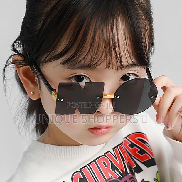 Unisex Sunnie's Quality Kids Sun Glasses - main view