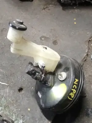 Brake Booster Sienta