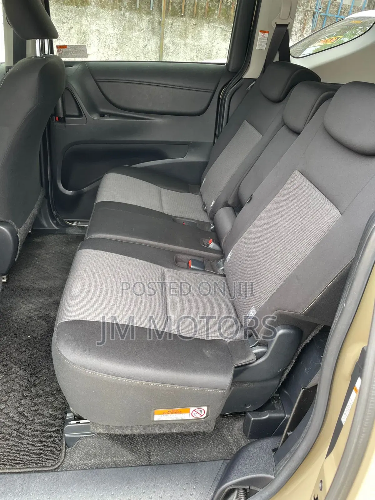 Toyota Sienta 2019 Beige
