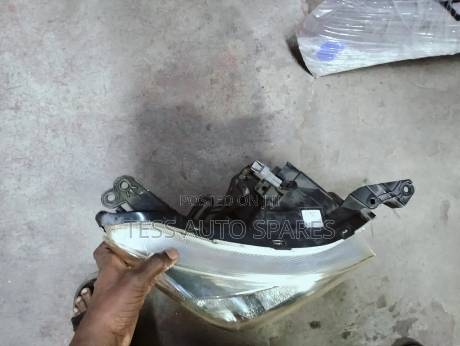 Suzuki Spacia Headlight