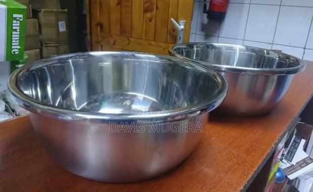 Large Stainless Steel Dog Bowl for Multiple Use - 30cm 32cm Diameter - main view
