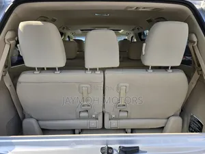 Toyota Land Cruiser 2018 Silver