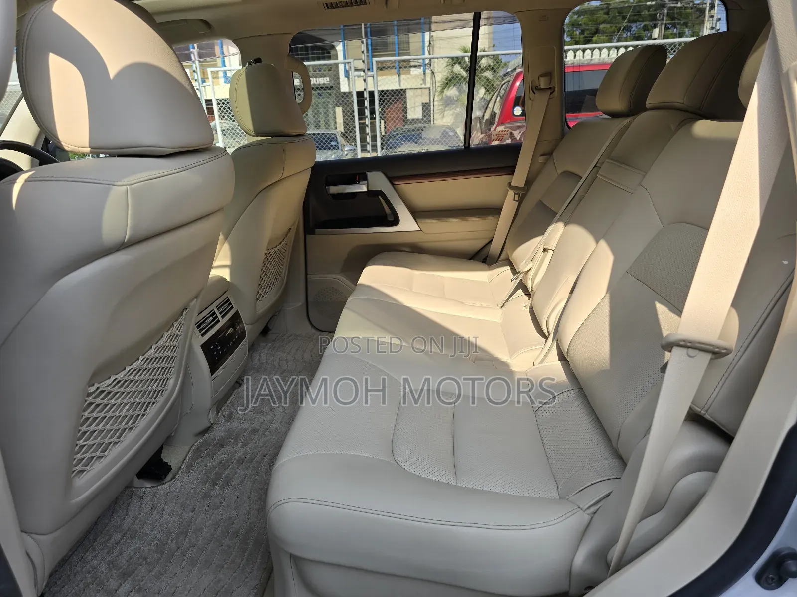 Toyota Land Cruiser 2018 Silver