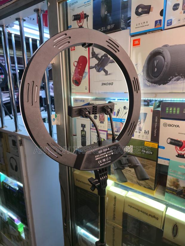 14” Ring Fill Light With Tripod For Makeup & Vlogging - thumbnail 3