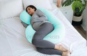 U-Shaped C-Shaped Pregnancy Pillow - thumbnail 2