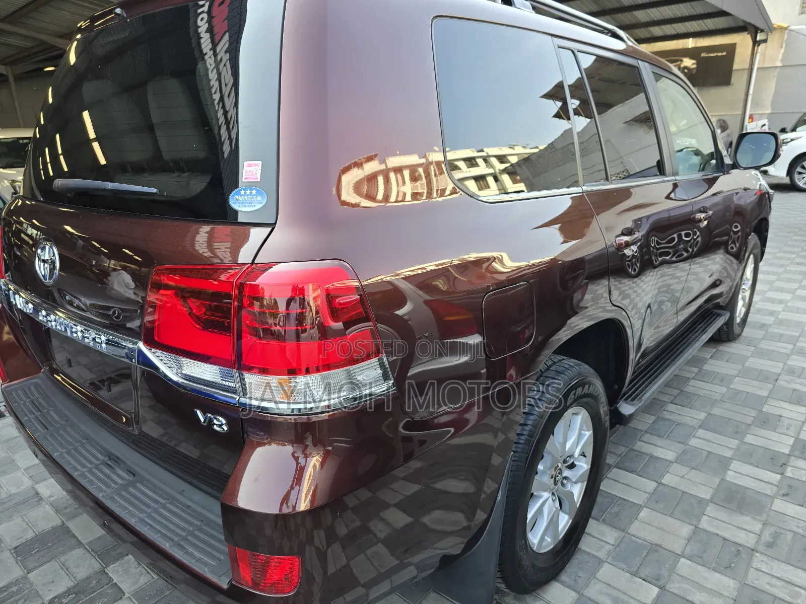 Toyota Land Cruiser 2018 Maroon