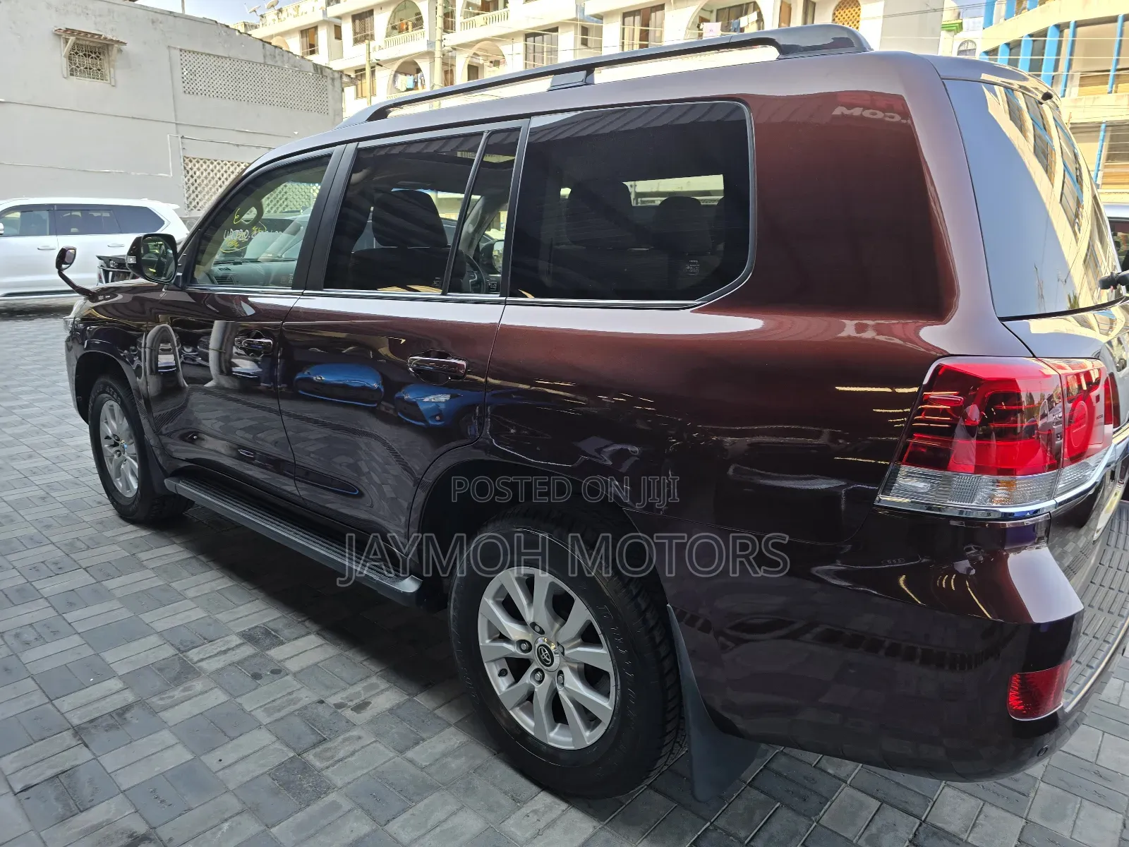 Toyota Land Cruiser 2018 Maroon