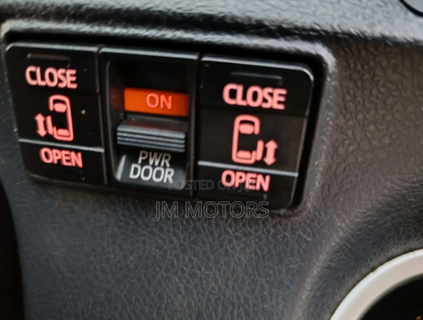 Toyota Sienta 2016 Black