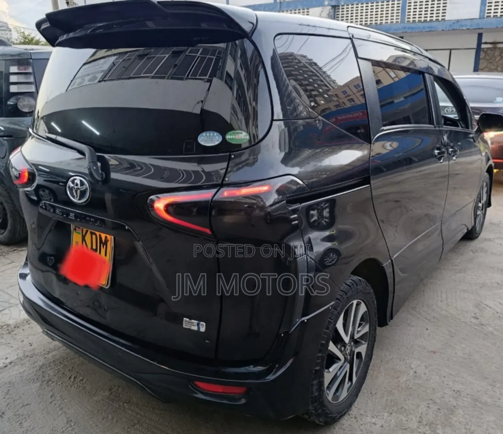 Toyota Sienta 2016 Black