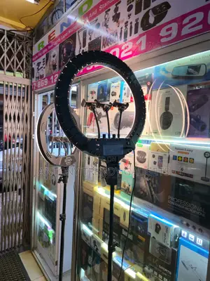 Adjustable 14” Ring Light For Tiktok, Youtube & Makeup