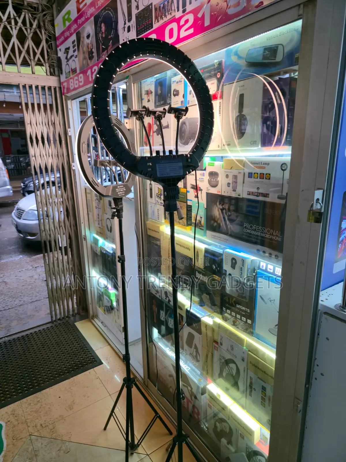 Adjustable 14” Ring Light For Tiktok, Youtube & Makeup