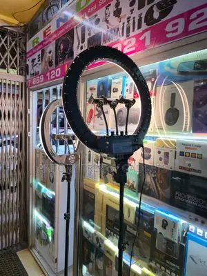 Adjustable 14” Ring Light For Tiktok, Youtube & Makeup