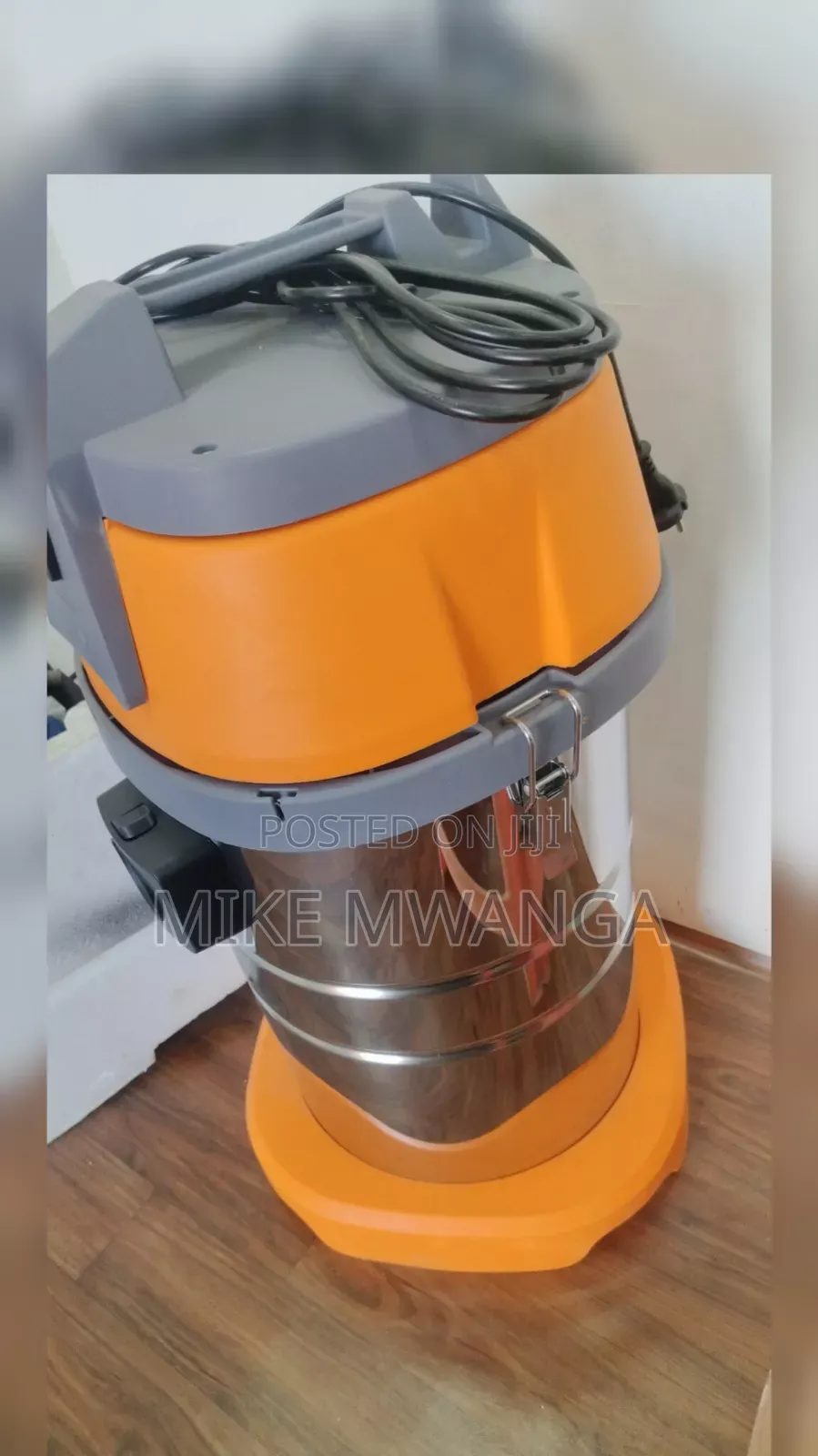 Stainless Wet and Dry Vacuum Cleaner