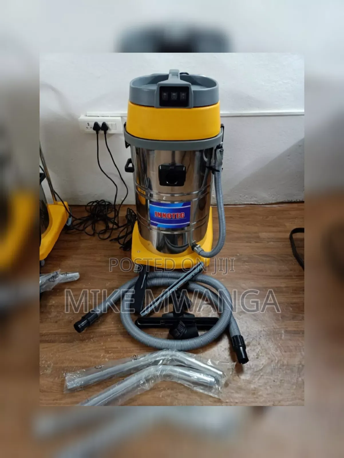 Easy Mobility Wet and Dry Vacuum Cleaner