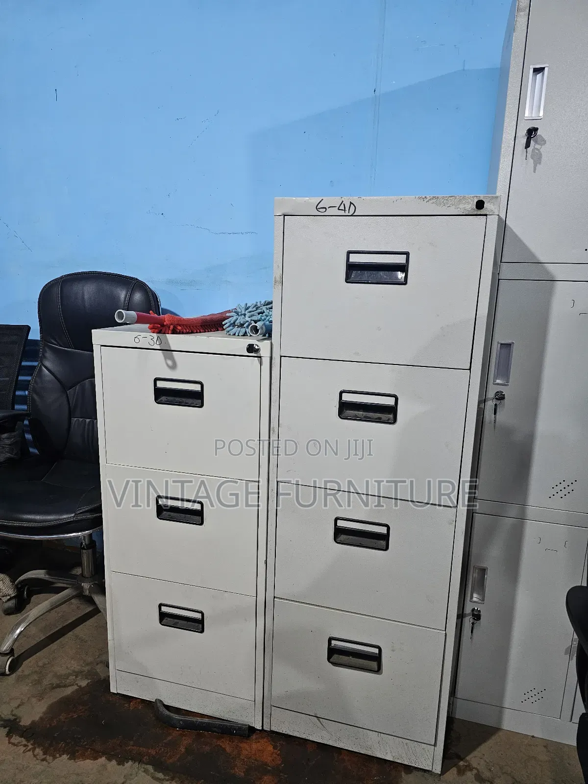 Filling Cabinet A009>>D