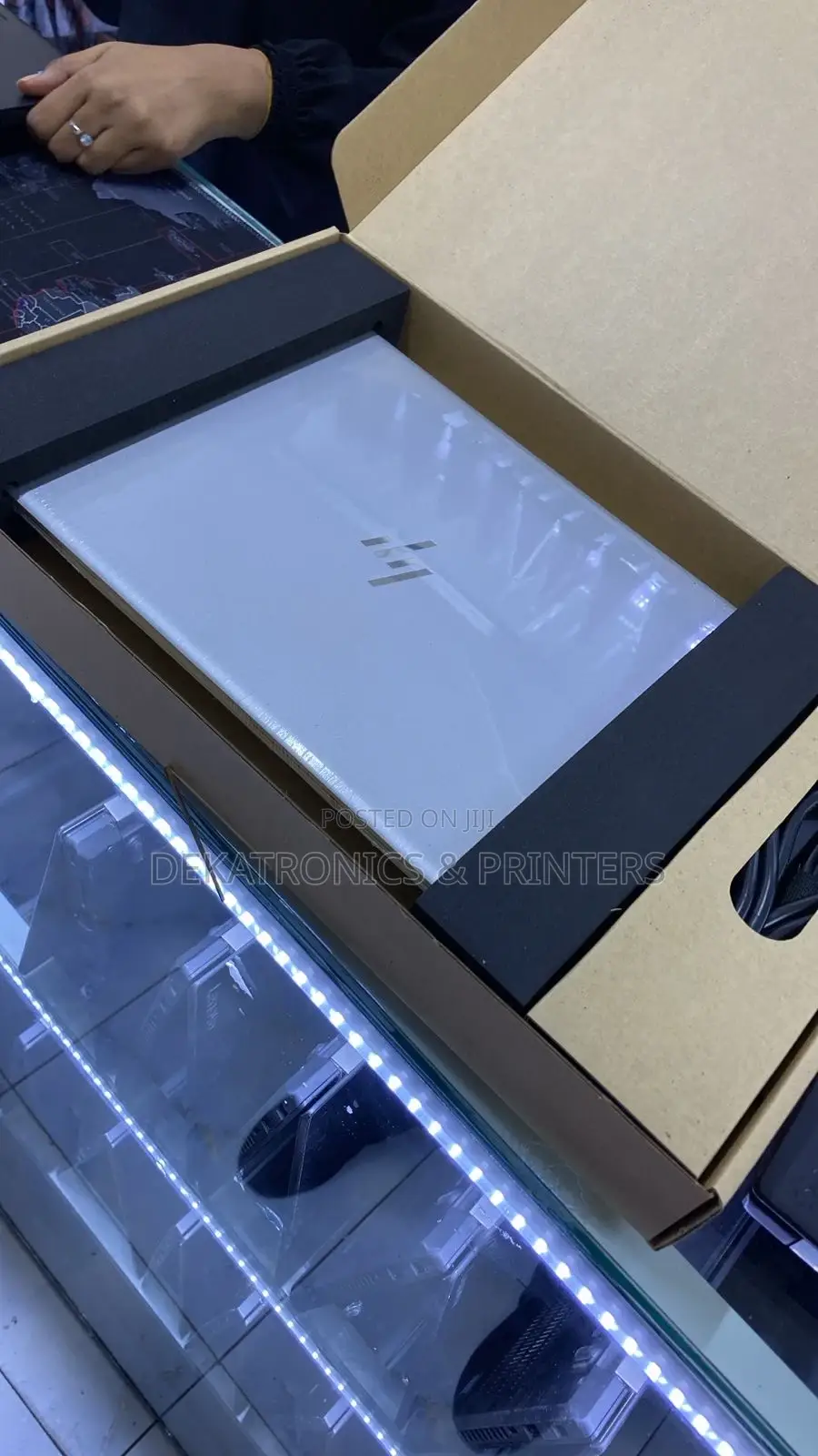 New Laptop HP EliteBook 840 G6 16GB Intel Core I7 SSD 512GB