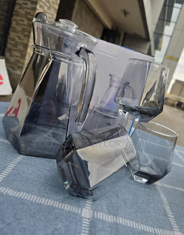 *5pc Set Borosilicate Glass Set;4 Hexagonal Glass.1 Jug 1.44l.