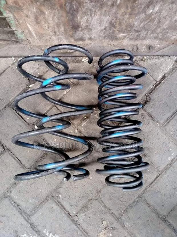 Heavyjuty Spring Toyota Alphard 2009.