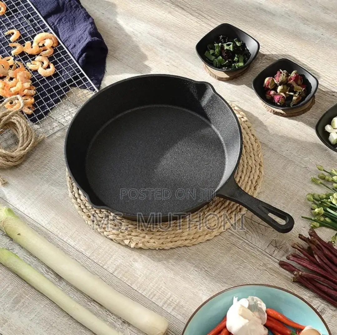 Extra Large 30cm Cast Iron Skillet Fry Pan /-