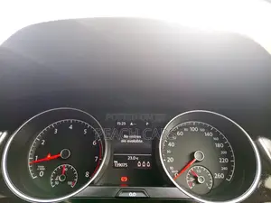 Volkswagen Golf TSI 2-Door FWD 2016 Silver