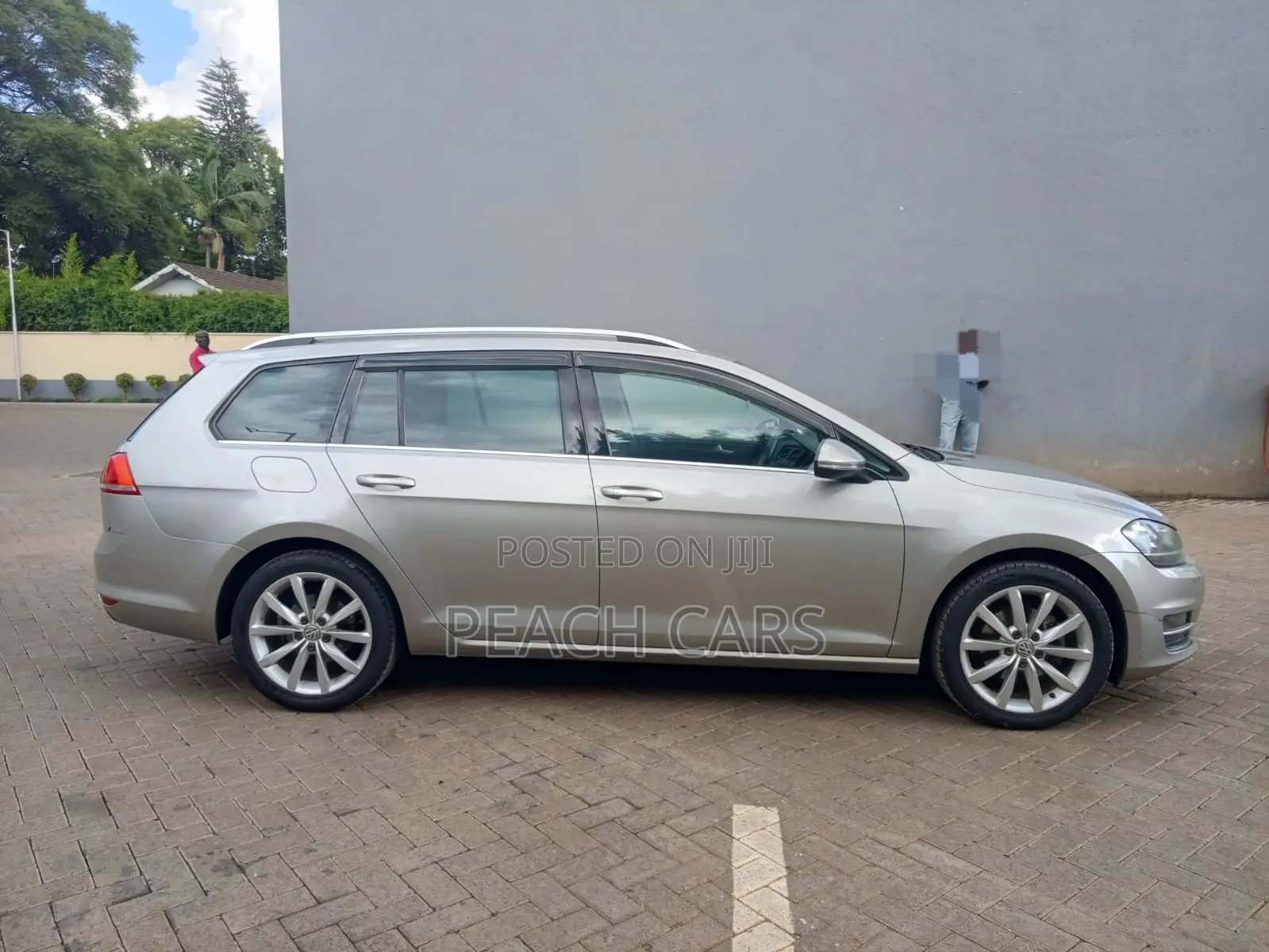 Volkswagen Golf TSI 2-Door FWD 2016 Silver